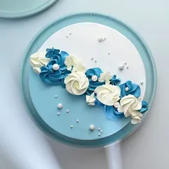 Divine Vanilla Cake