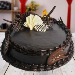 Sweet Chocolate Cake - 1/2 kg