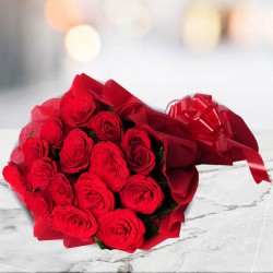 Handpicked 15 Red Roses Bouquet