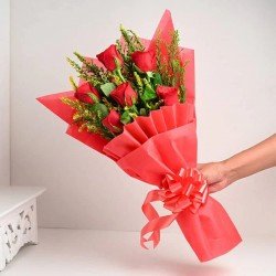 6 Red Roses True Affection