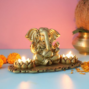 Ganpati with Lotus Shape T light holder