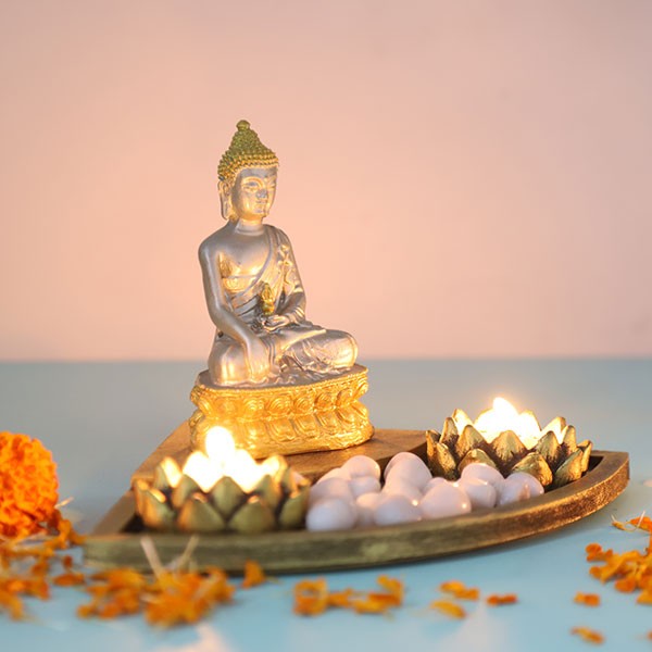 Buddha with T light holder
