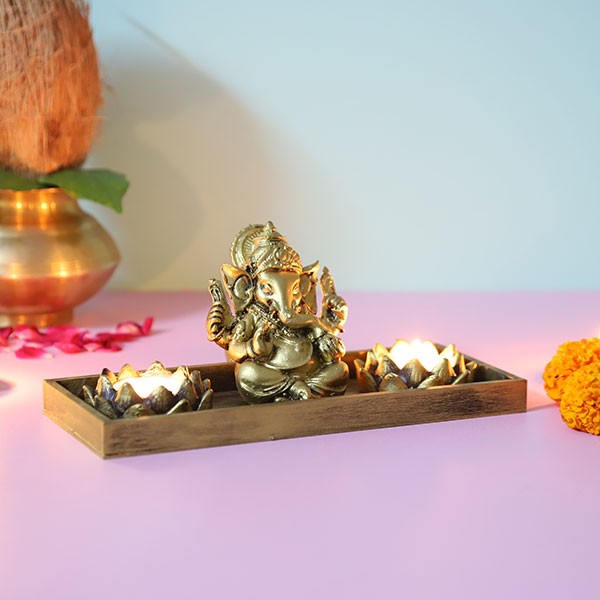 Ganpati With T light holde